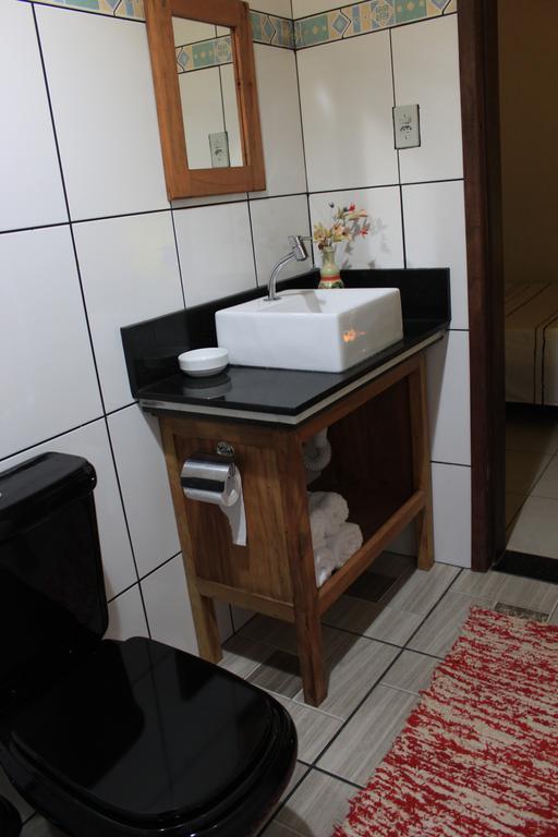 Chales Na Montanha Riacho Doce Sao Bento do Sapucai Room photo